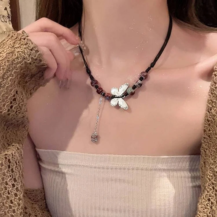 Aurora Butterfly and Pearl Necklace - Timeless Elegance