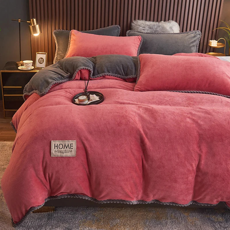 PlushHaven Fleece Duvet Set - King Size Warmth