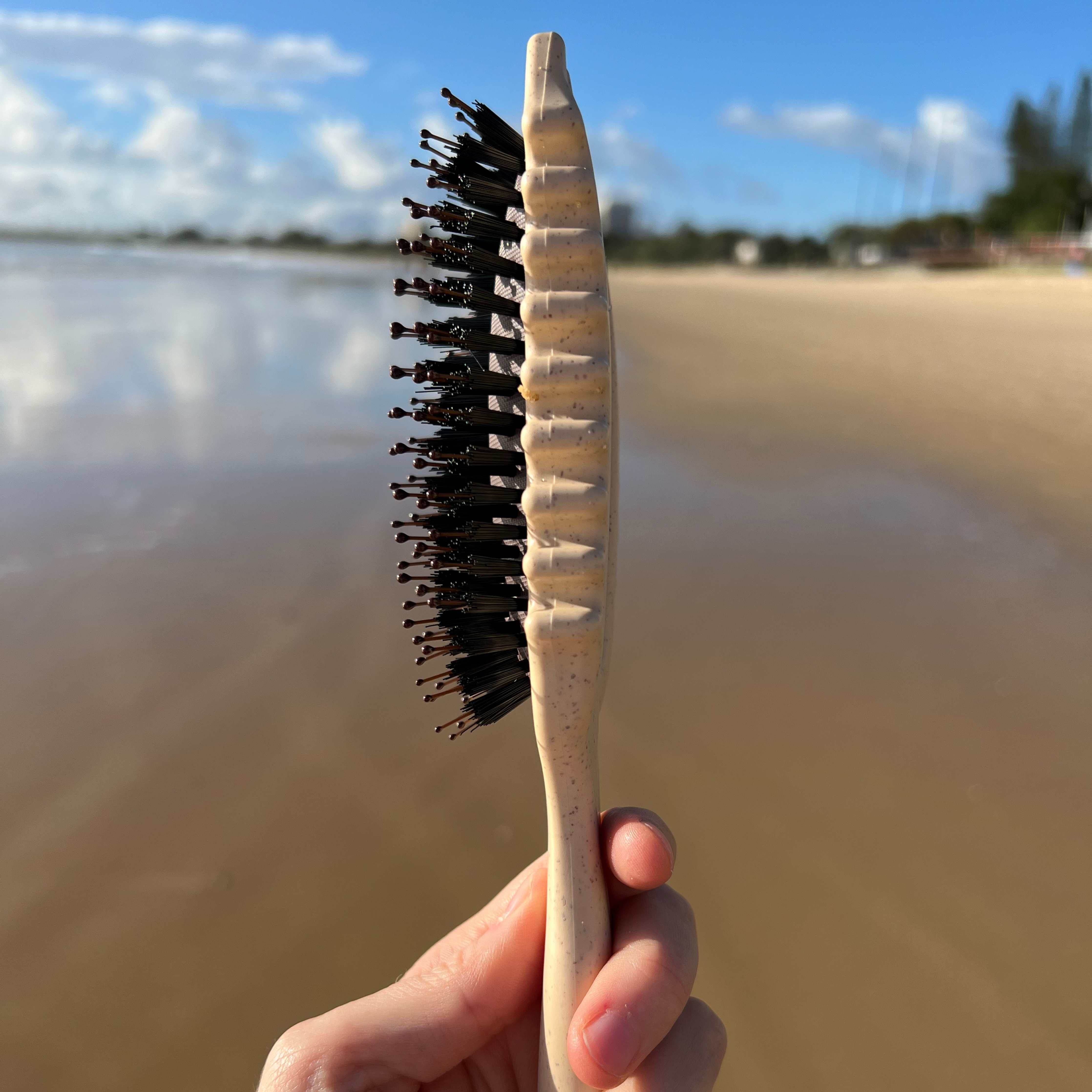 CurlMaster - Professional 3-in-1 Curl Defining Hair Brush