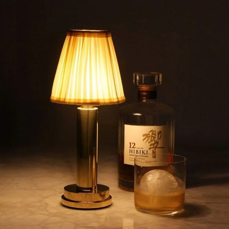 Aura Light - Wireless Rechargeable Table Lamp
