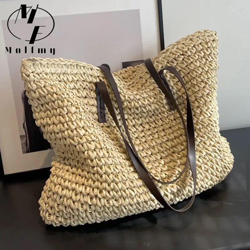 Dionne - Elegant Leather Handbag for Women