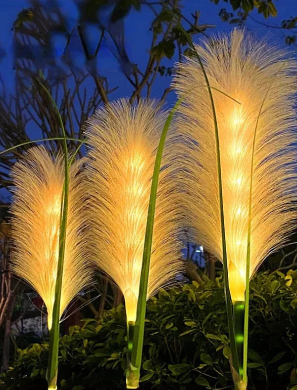 SunReed - Woven Reed Garden Light for Outdoor Spaces