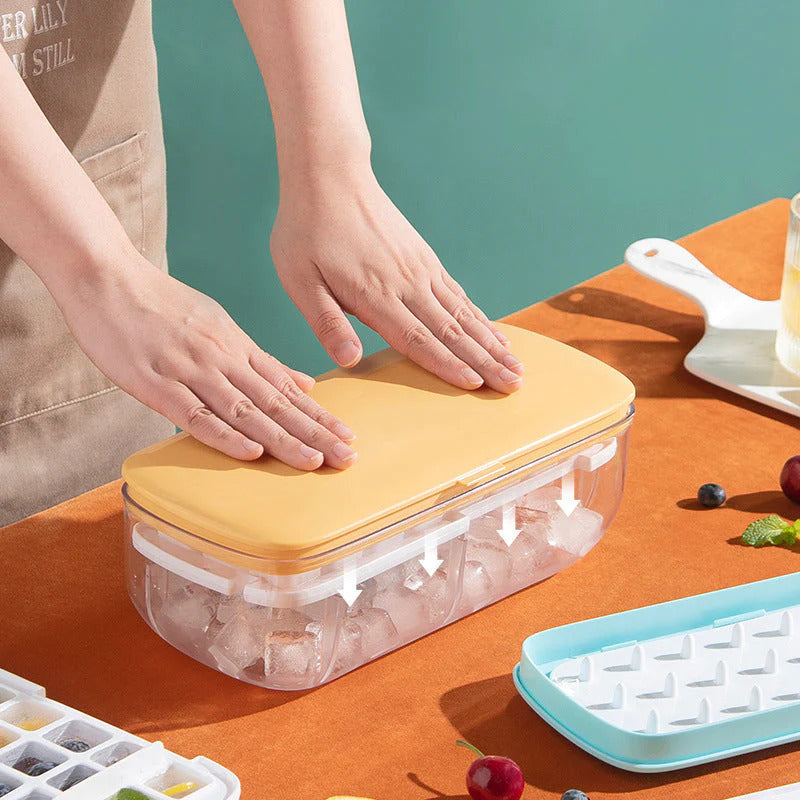 CoolCatcher - Ice Cube Maker with Tray