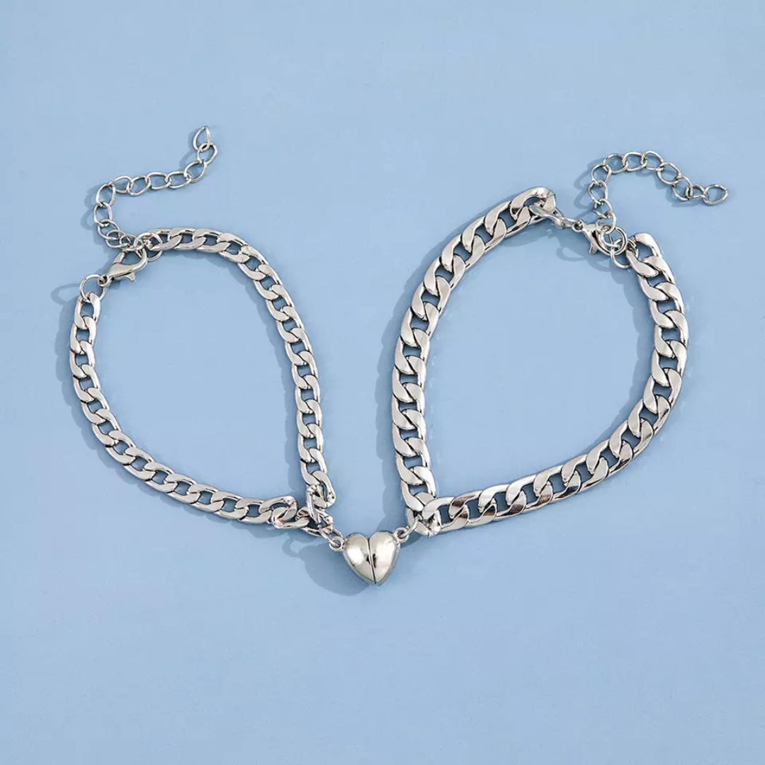 Liora Bracelet Set - Elegant Heart Bracelets in Gold and Silver