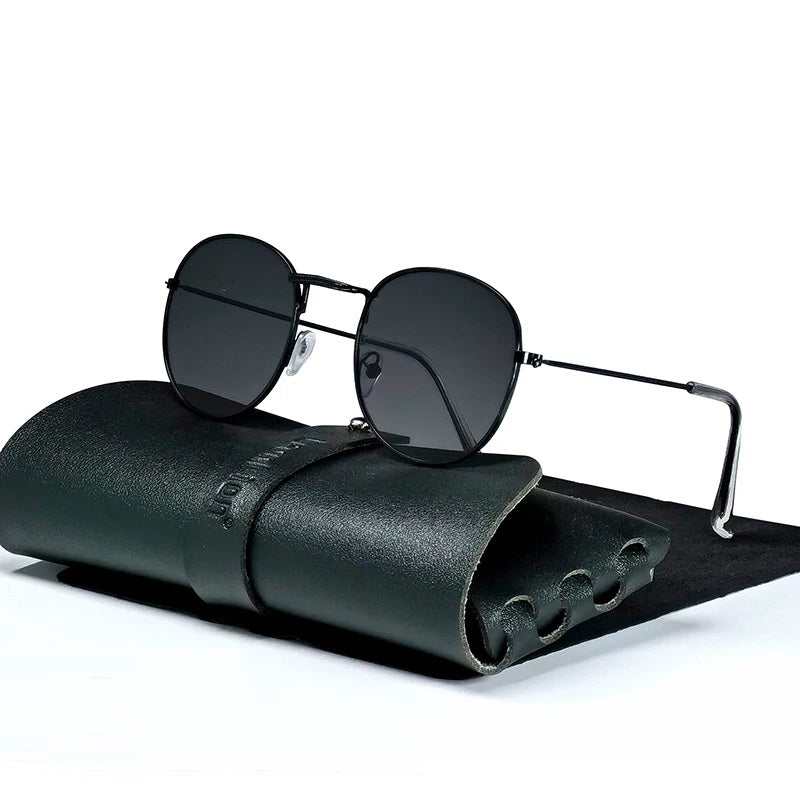 Nando Shade - Classic Round Retro Sunglasses
