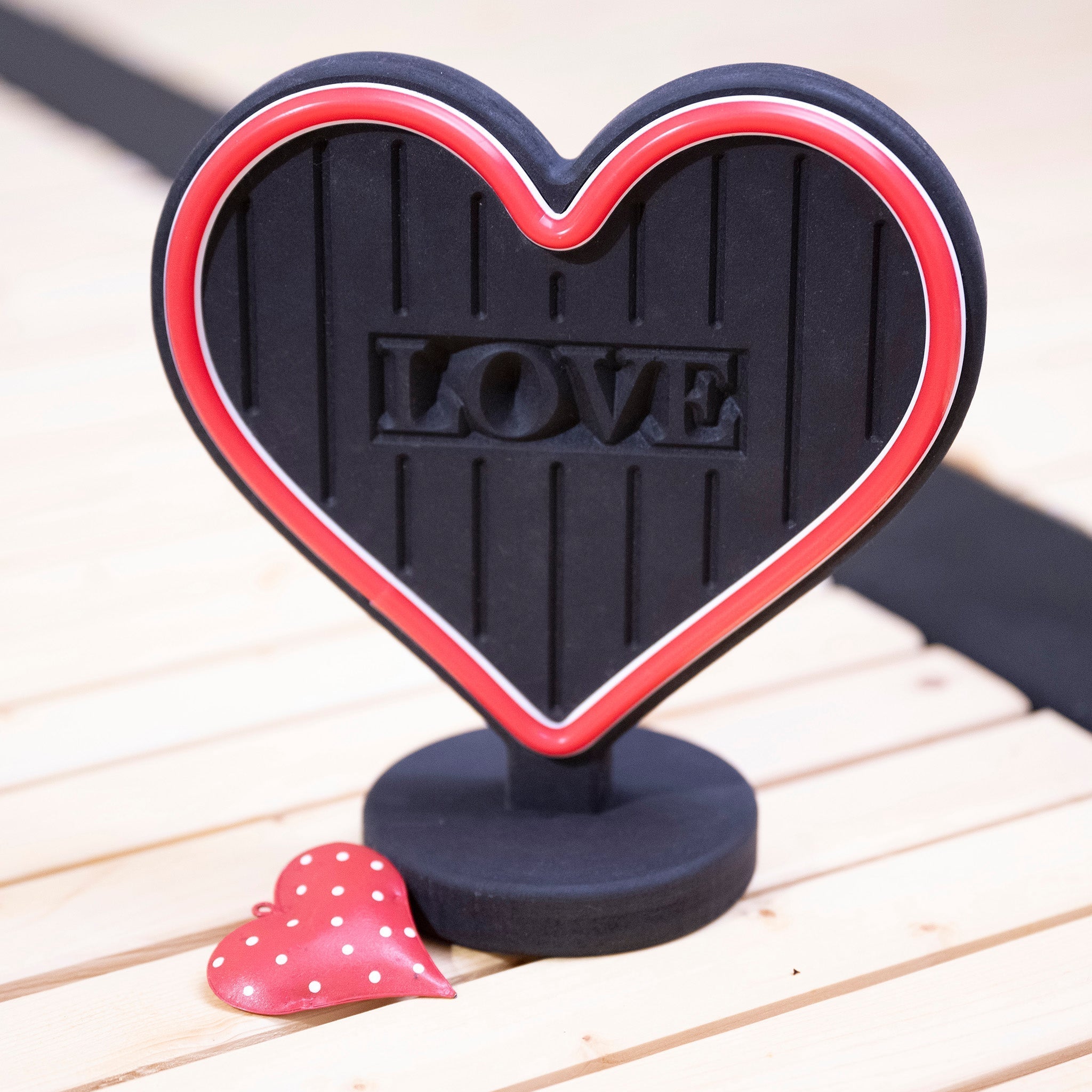 LoveGlow - Wooden Neon Heart with Remote