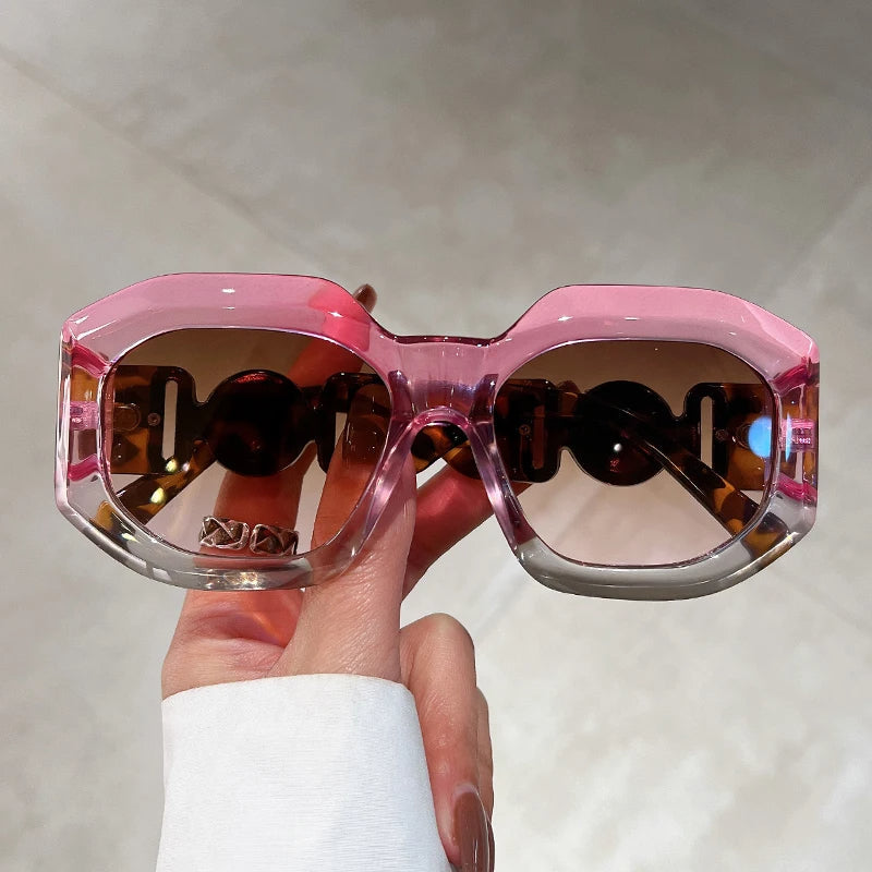 Julia - Retro Square Sunglasses