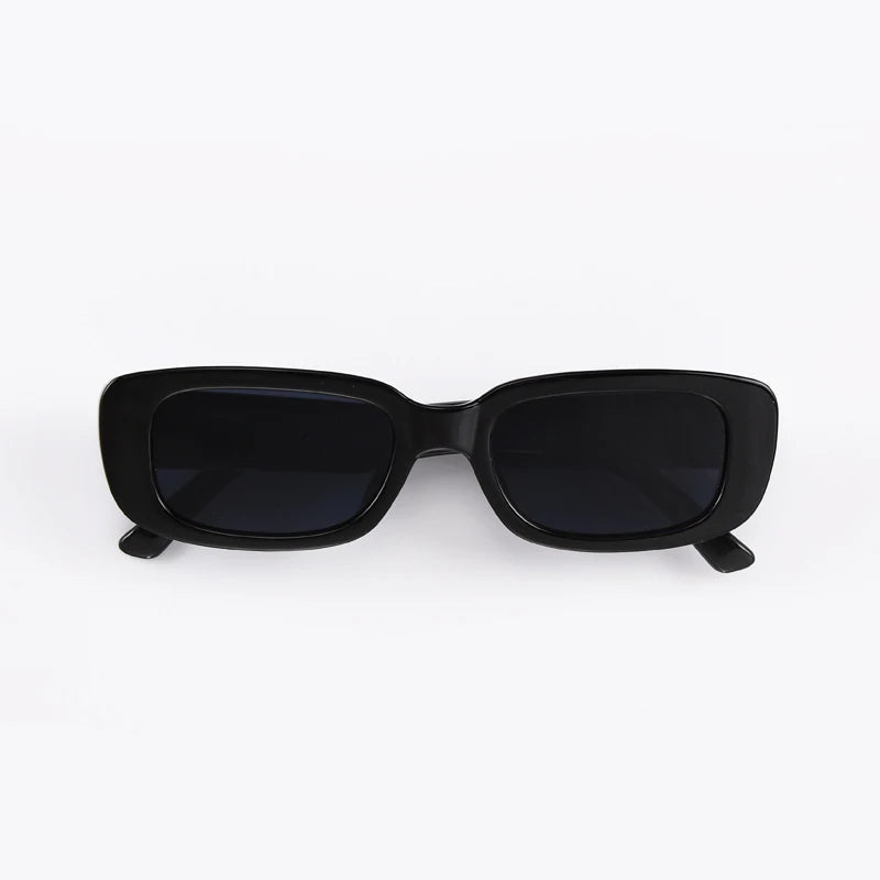 Hugo Shades - Retro Chic Sunglasses for a Timeless Look