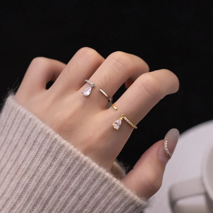 Isaline - Adjustable Waterdrop Ring for Women