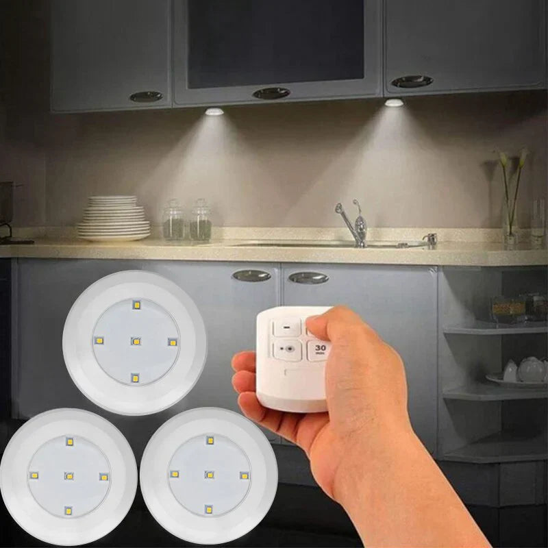 SmartGlow - Energy-Saving LED Lamp with Remote