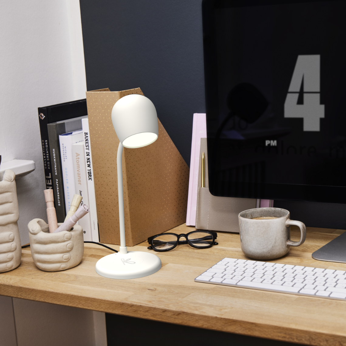 SmartGlow - LED Lamp with Bluetooth & Charging