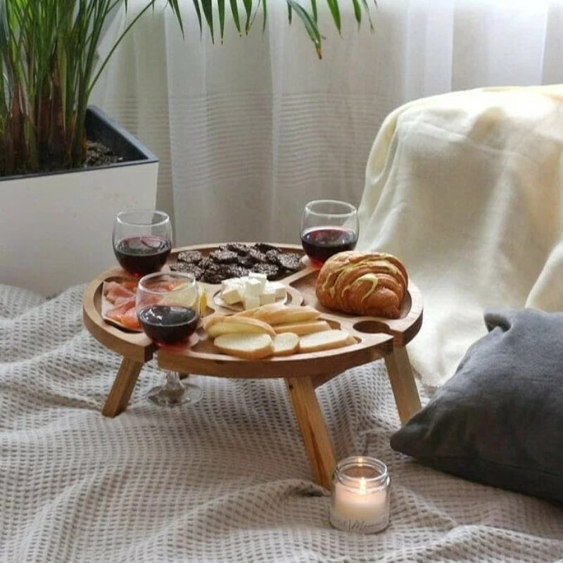 WineNest - Folding Picnic Wine Table