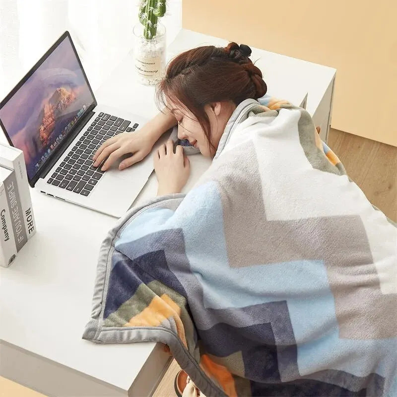 FlannelWarm – Luxury Thick Flannel Blanket