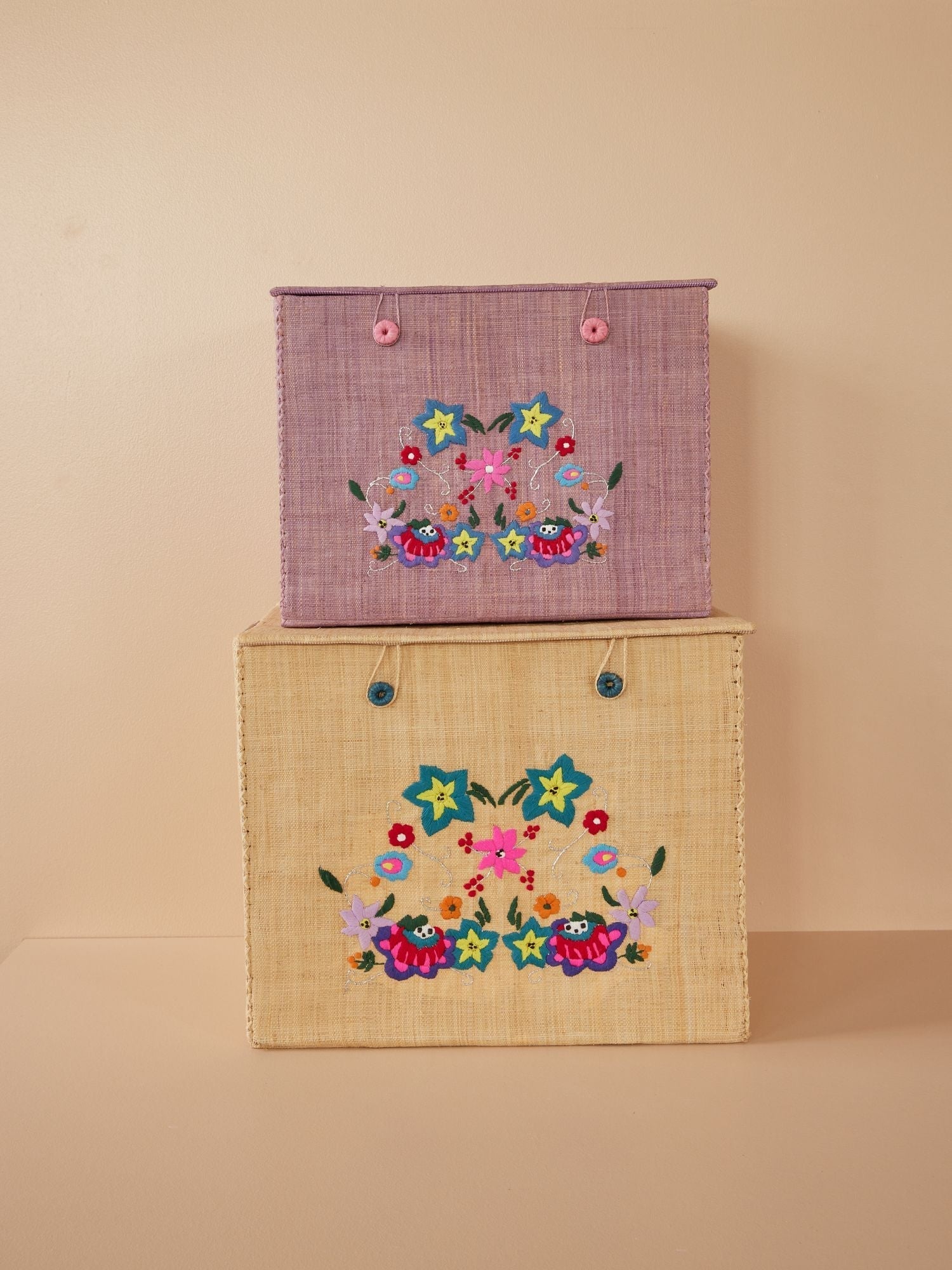 RaffiaChic - Handmade Natural Storage Basket