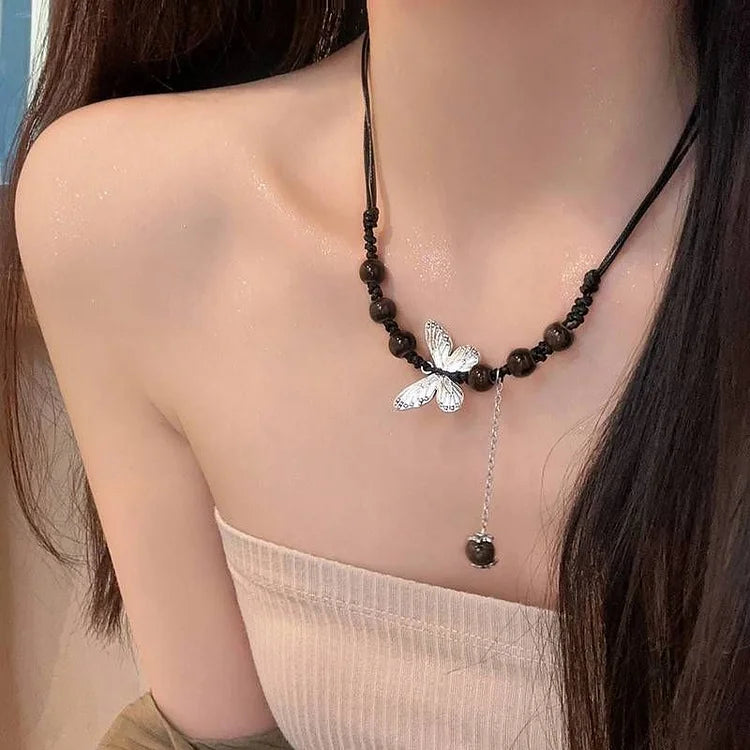Aurora Butterfly and Pearl Necklace - Timeless Elegance