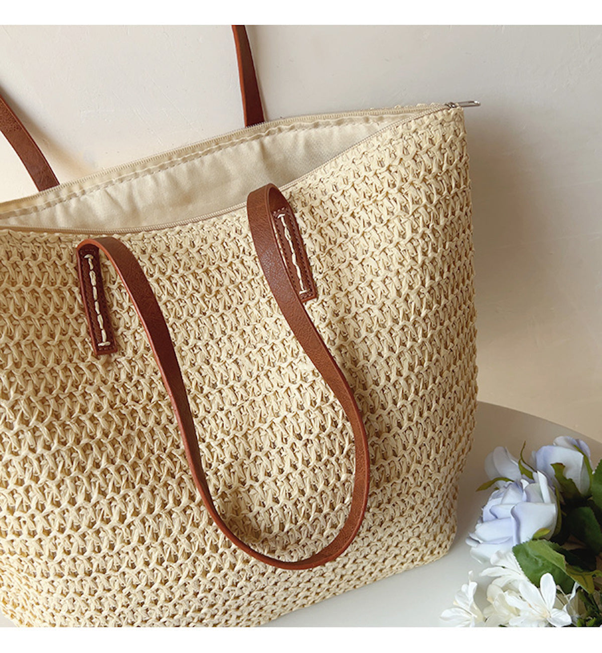 SummerBreeze Woven Straw Tote Bag
