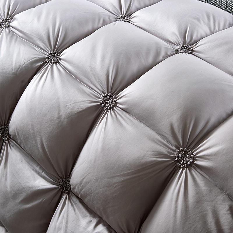 PlumeLux Goose Down Duvet - Luxury Warmth