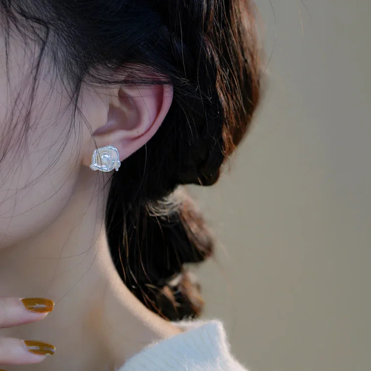 Noa - Baroque Pearl Earrings for Women