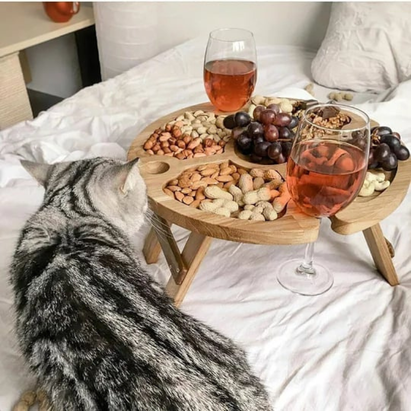 WineNest - Folding Picnic Wine Table