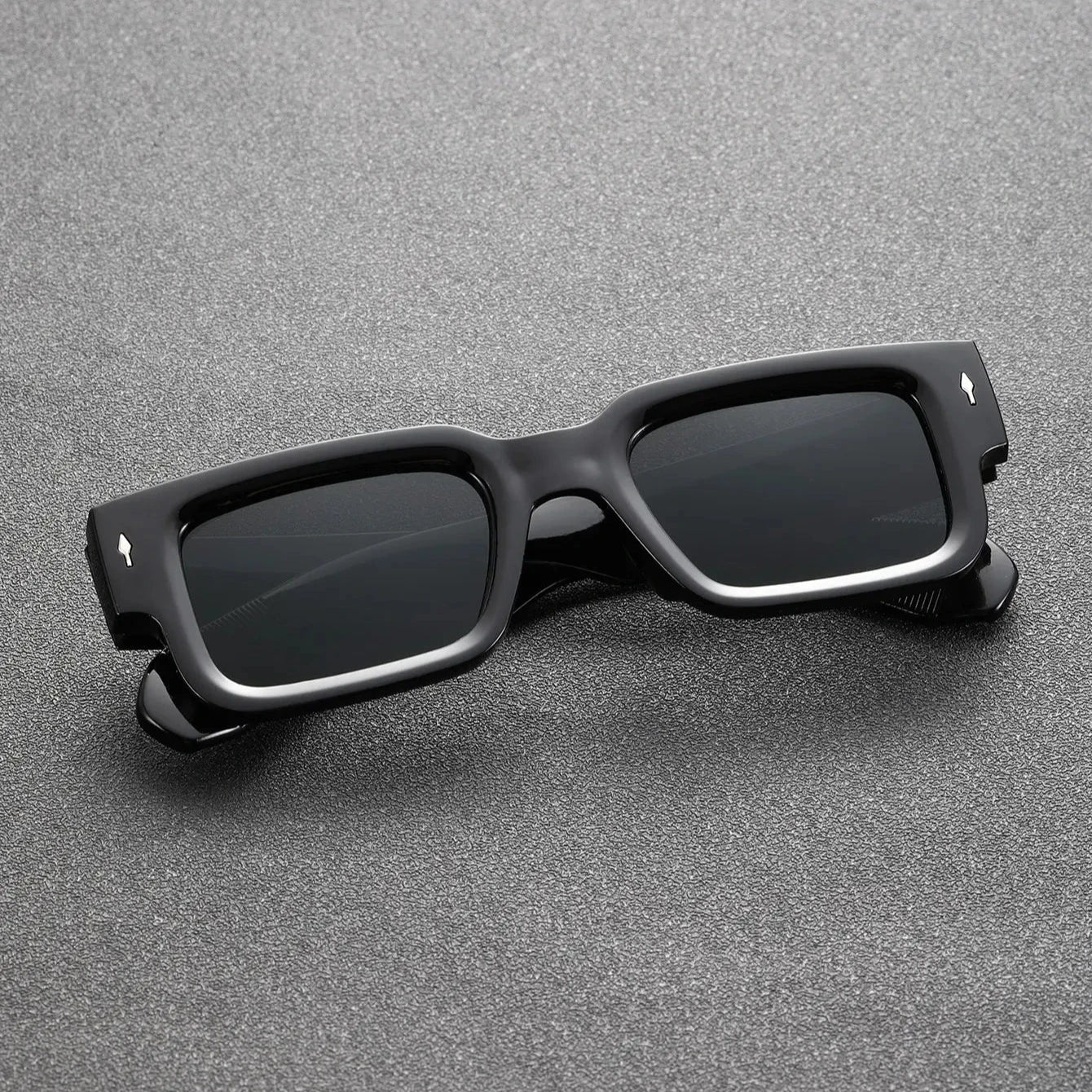 Bold Rectangular Framed Sunglasses - Lightweight UV Protective Shades for Stylish Eye Safety 3