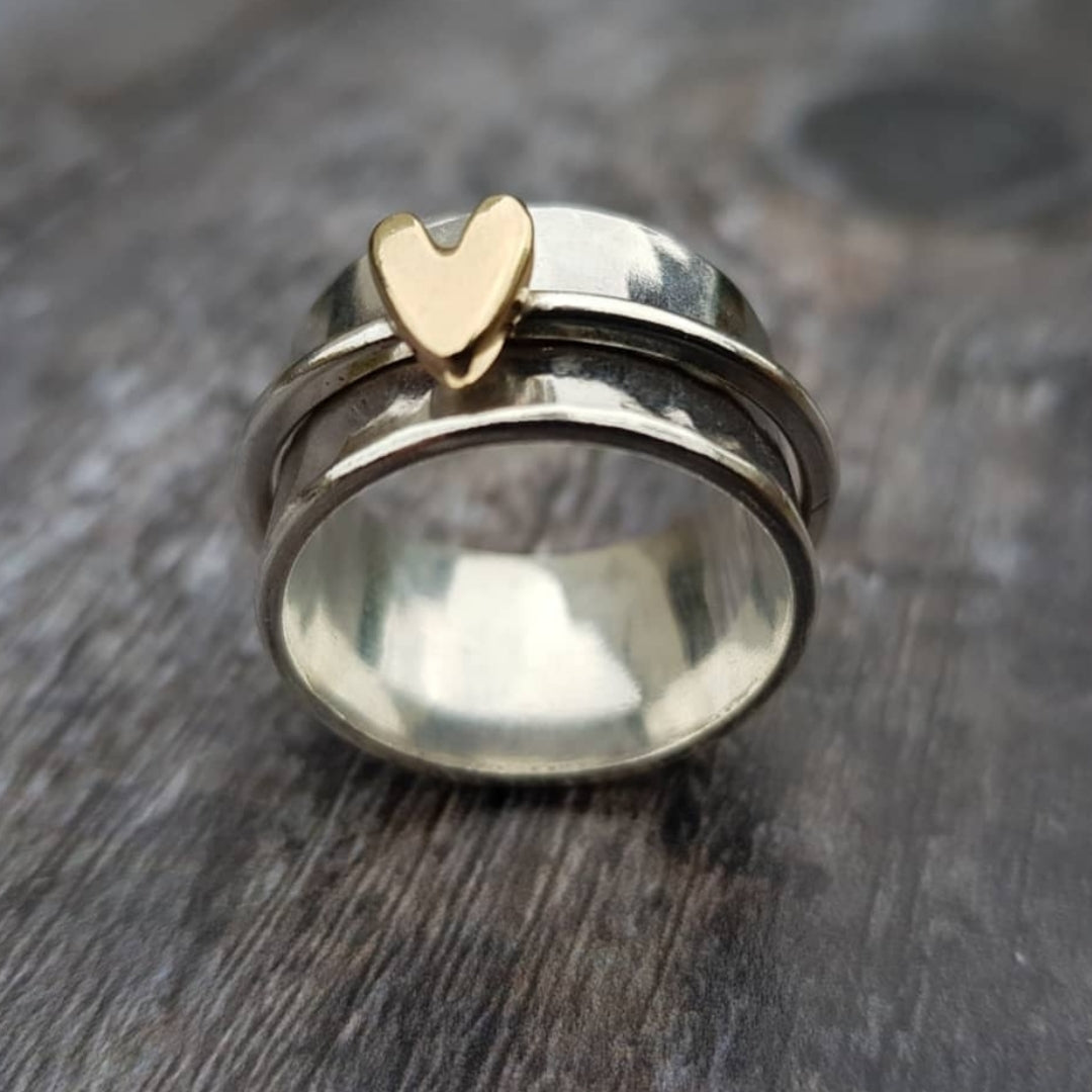 Auryn - Vintage Silver Ring with Golden Heart