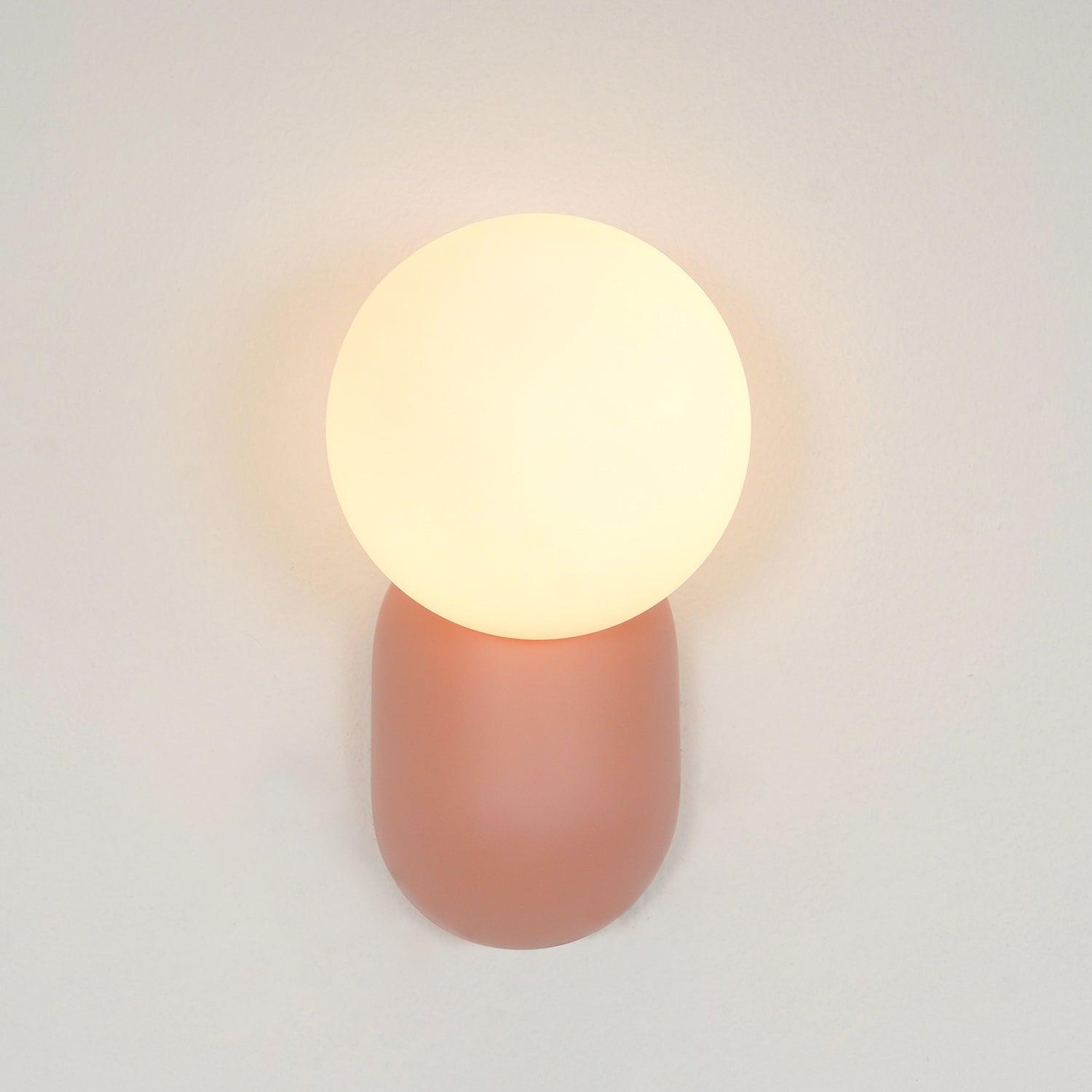 ChicGlow Resin Wall Lamp - Elegant LED Sconce