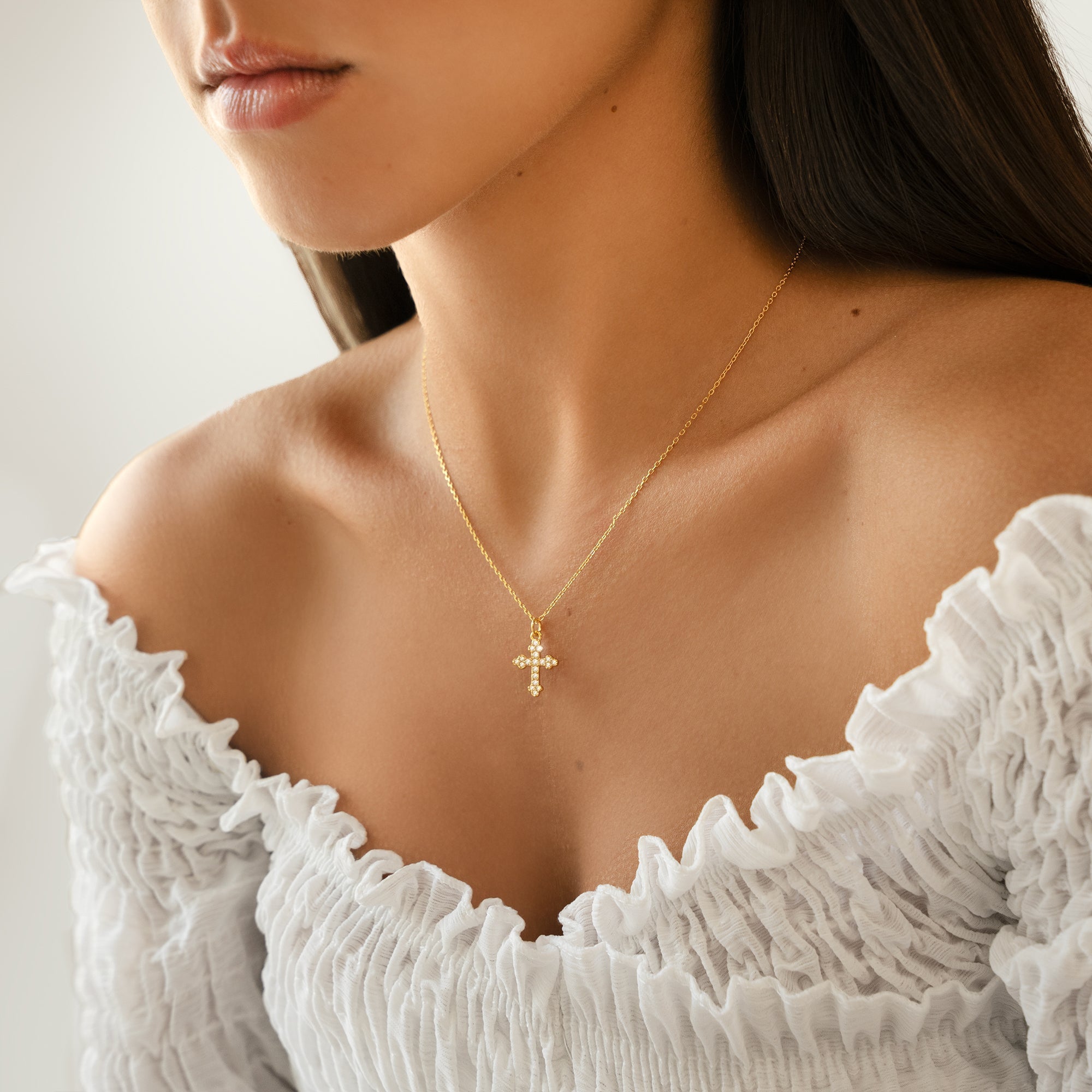 Clémence - Zirconia Cross Necklace for Women