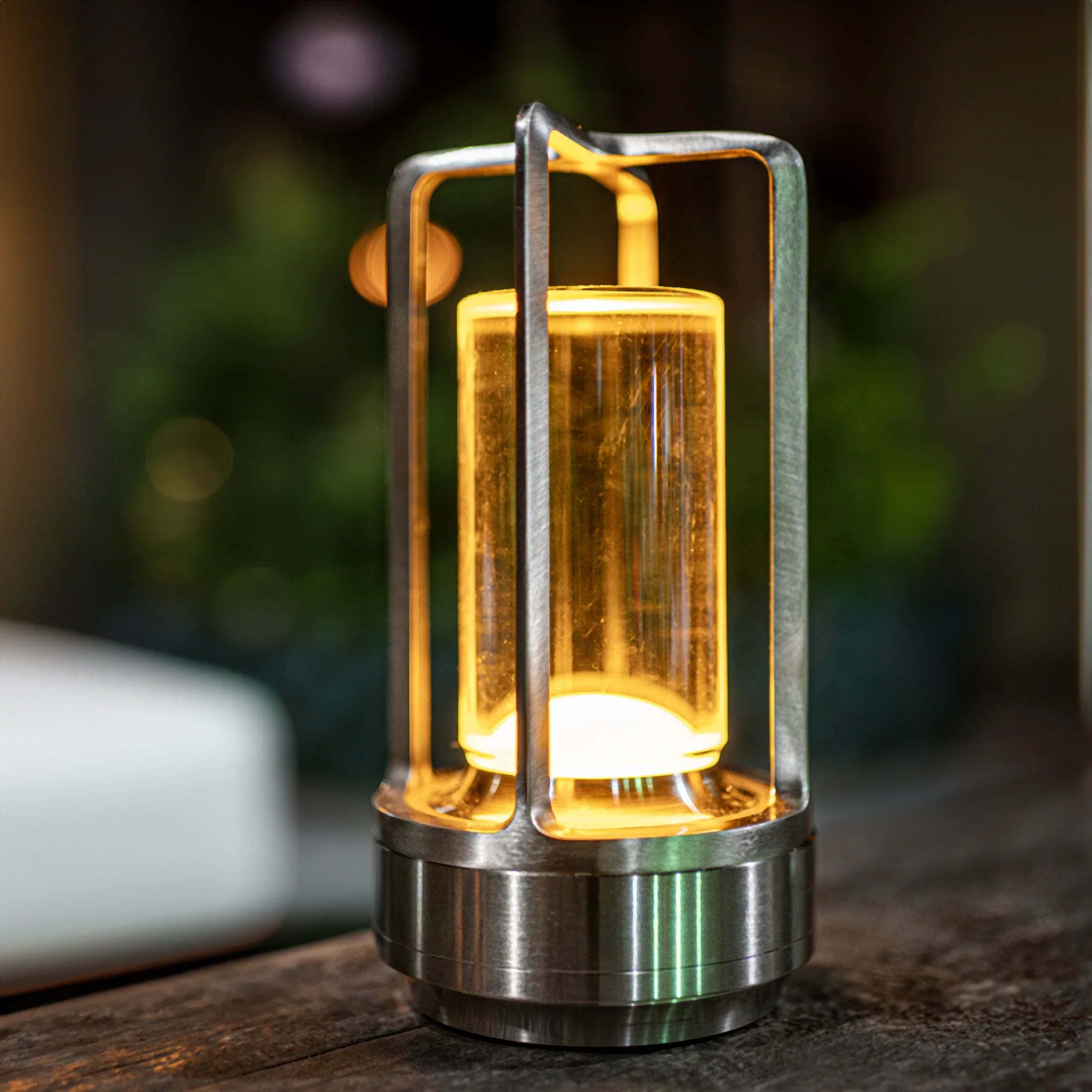 Qandlelight - Cordless Rechargeable Table Lamp