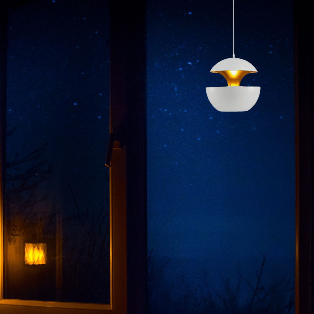 GoldGlow Pendant - Gold-Lined Dining Ceiling Lamp