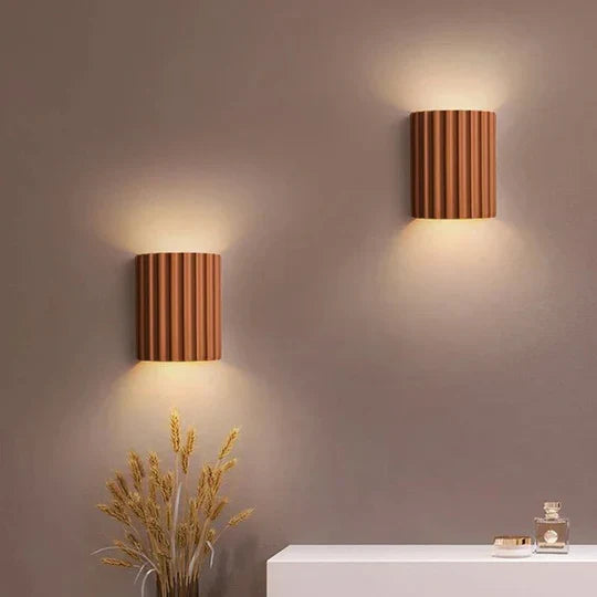 RibbleWall - Stylish Resin Wall Lamp