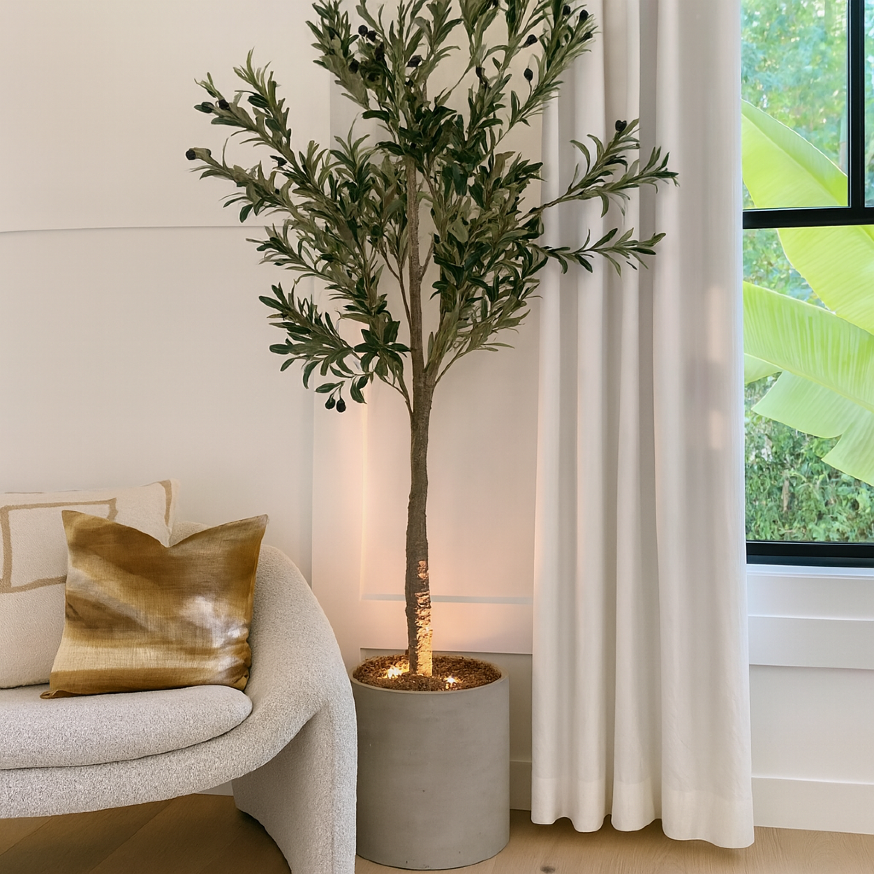 FloraGlow | Elegant Compact Wireless RGB Mood Spotlight 2