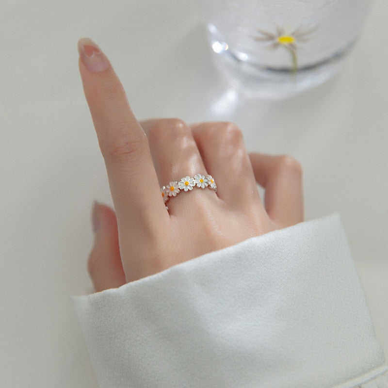 Daisy Flower Ring - Adjustable 925 Silver Statement Ring