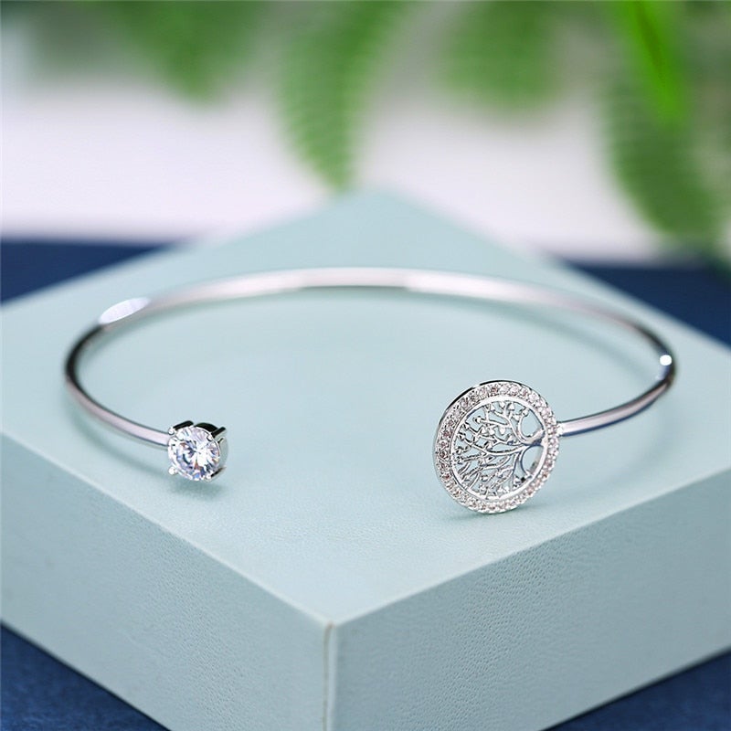 Elowen - Adjustable Tree of Life Bracelet for Women