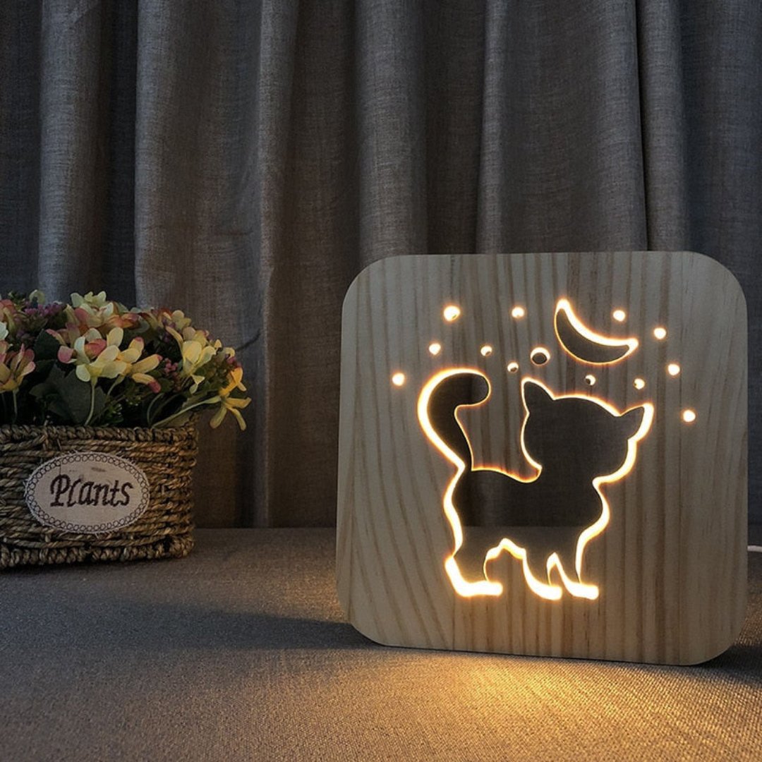 DesignLight Wood Lamp - Cozy Animal Table Light