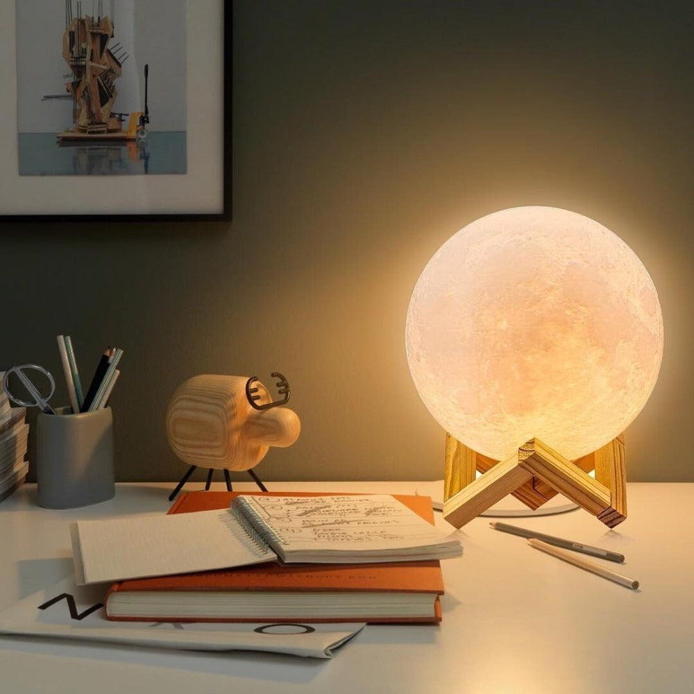 LunaGlow - Magical Moon Lamp