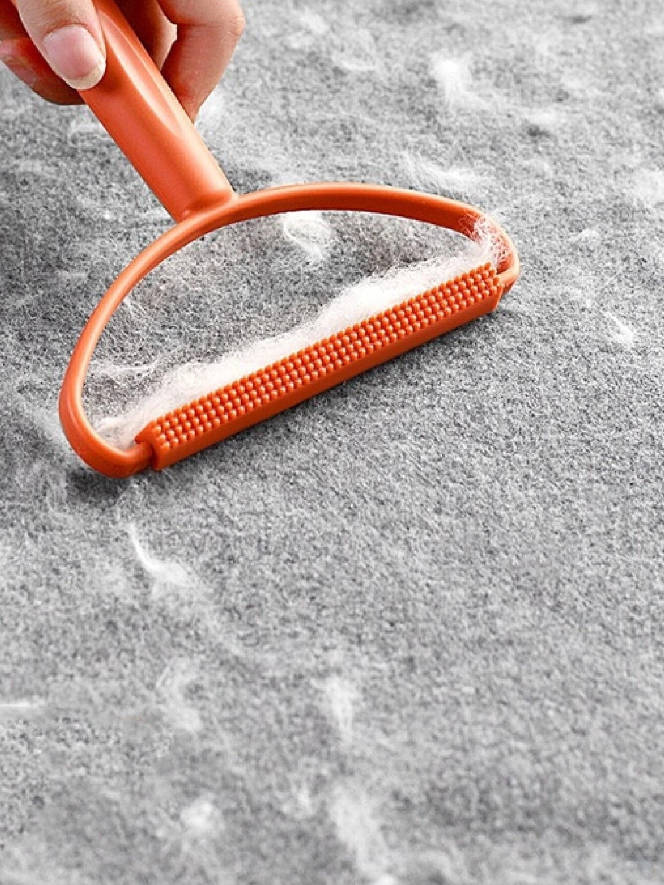 FluffFree Cleaner - Powerful Lint and Pet Hair Remover