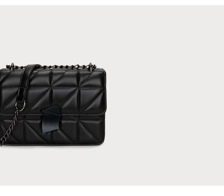 Lilly - Luxury Vintage Handbag