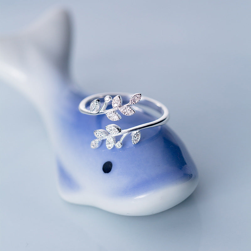 Amalthea Adjustable Zirconia Ring - Sparkling Leaf Design