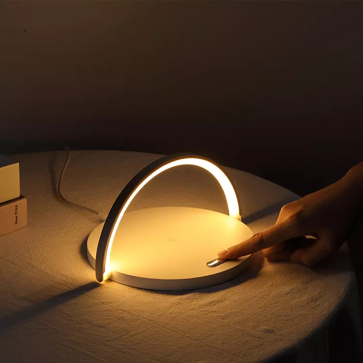 3-in-1 Chargelight - Lamp with Wireless Charger