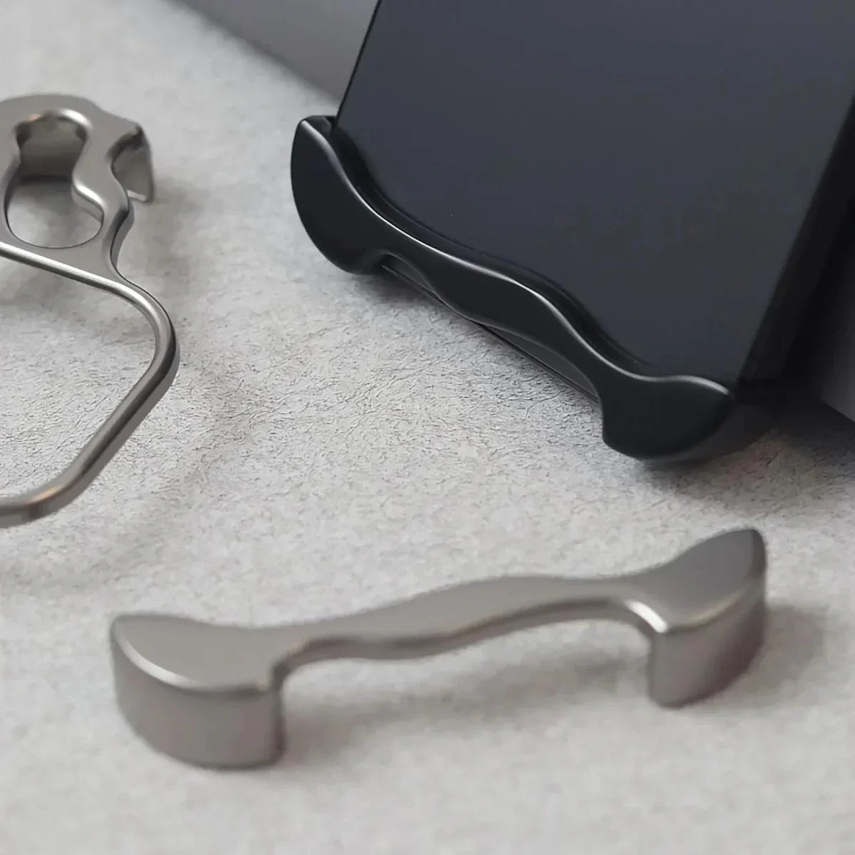 TitanShield - iPhone Bumper Case