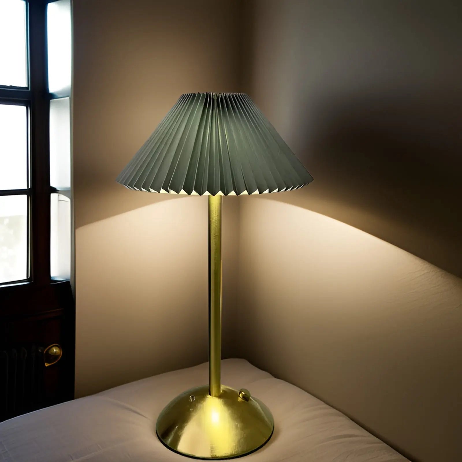 VersaLight Cordless Table Lamp - Metal Design