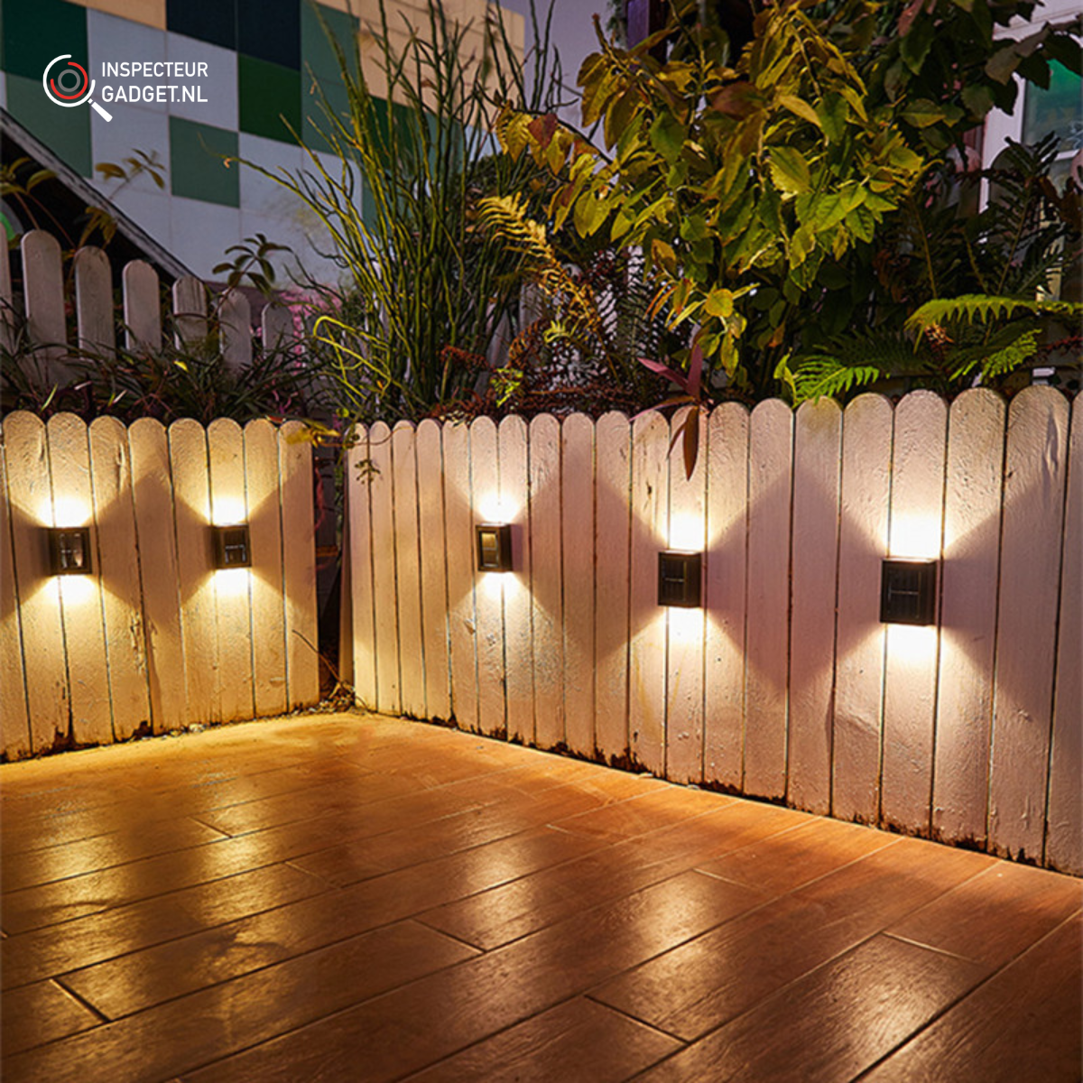 Wireless LED Solar Wall Lamps Deluxe Plus