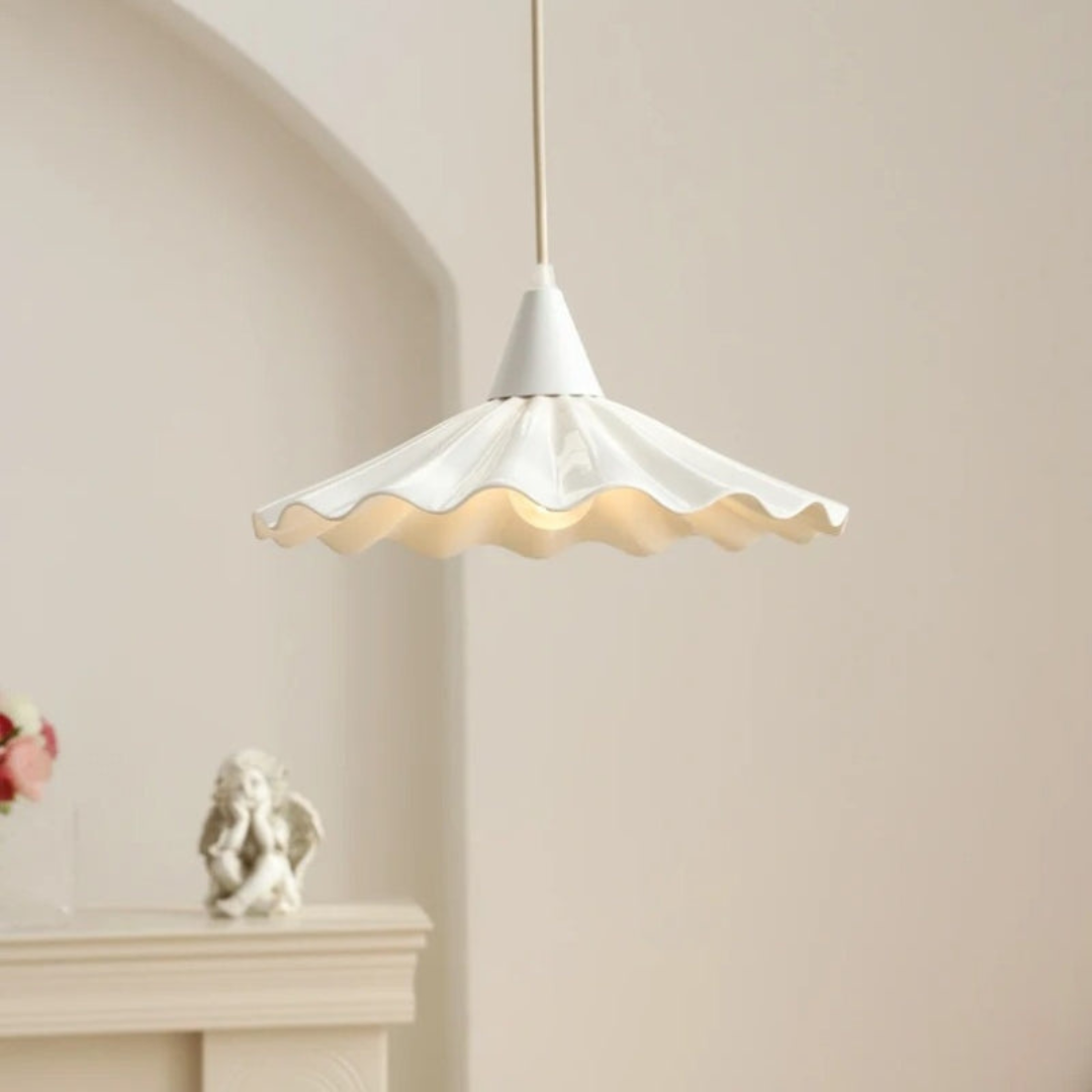 White Ceramic Ribbed Pendant Lamp