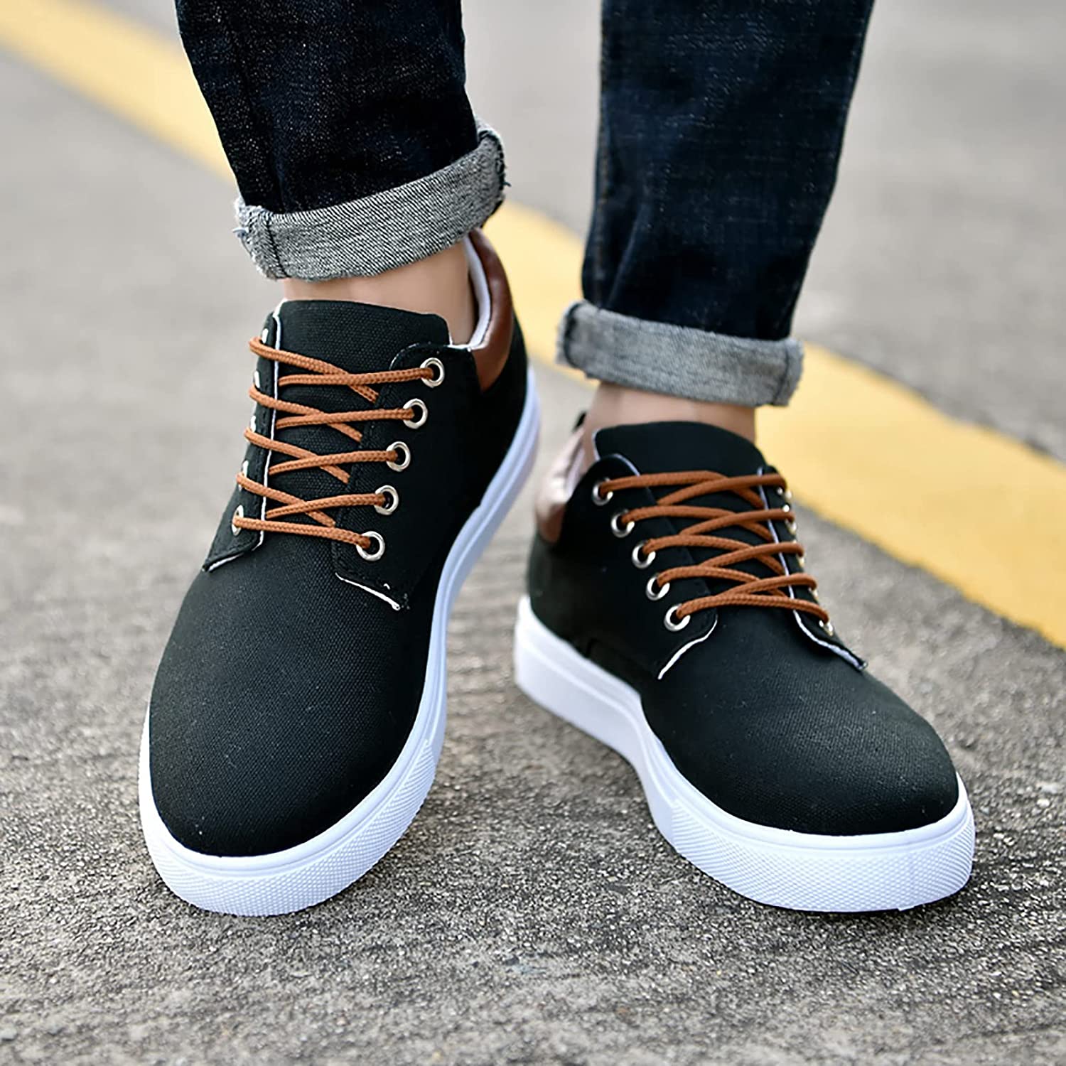 Men's Chic Canvas Sneakers - Stylish Comfort Footwear for Casual and Athletic Wear 3