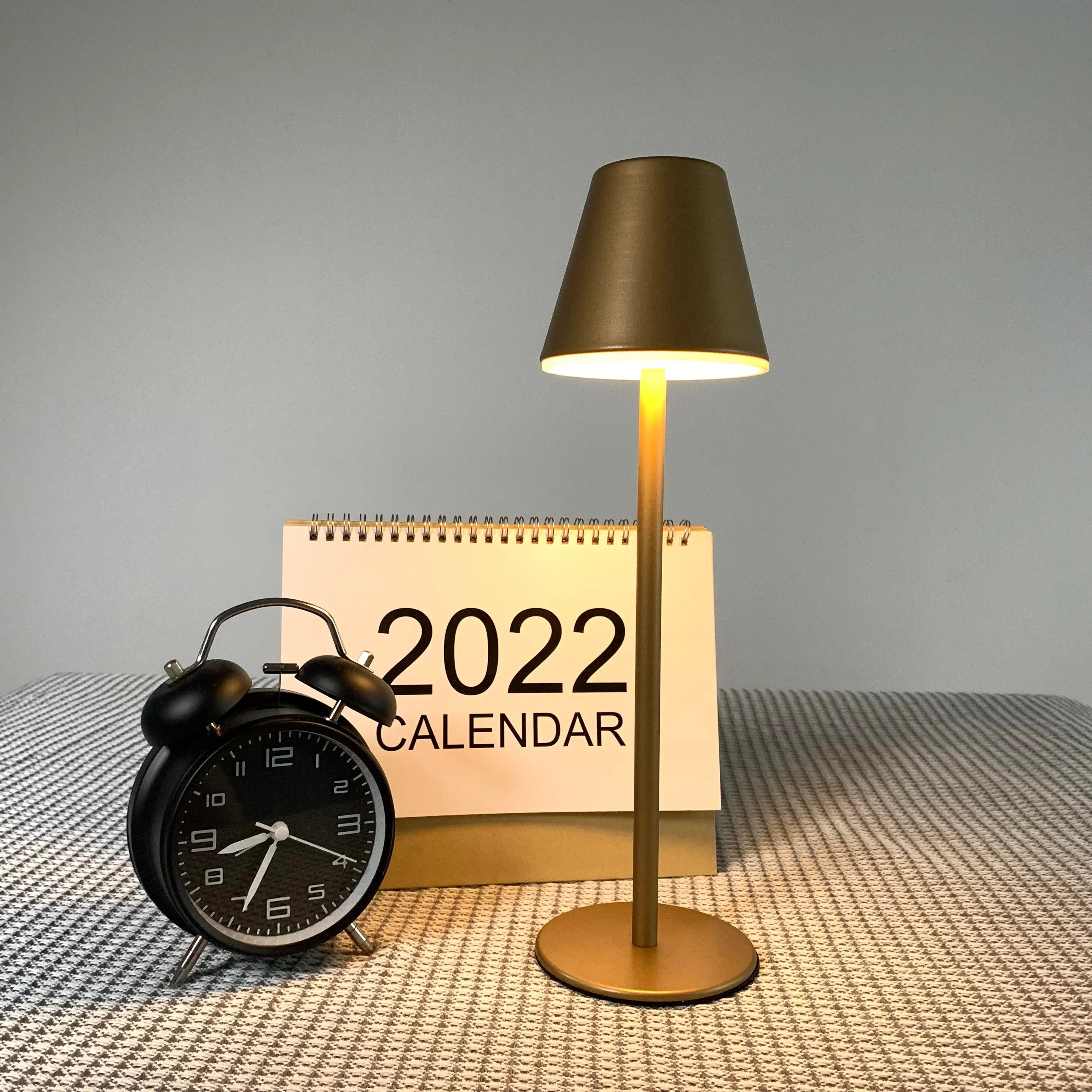 LumiFree Cordless Rechargeable Desk Lamp