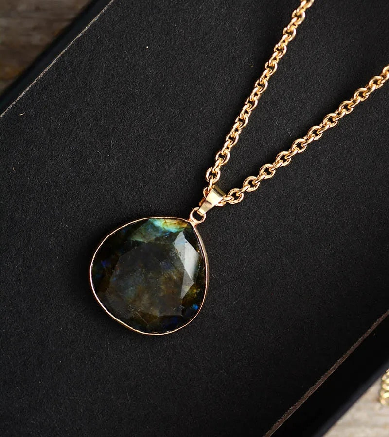 Elyria - Labradorite Drop Necklace with Gold Finish for Women