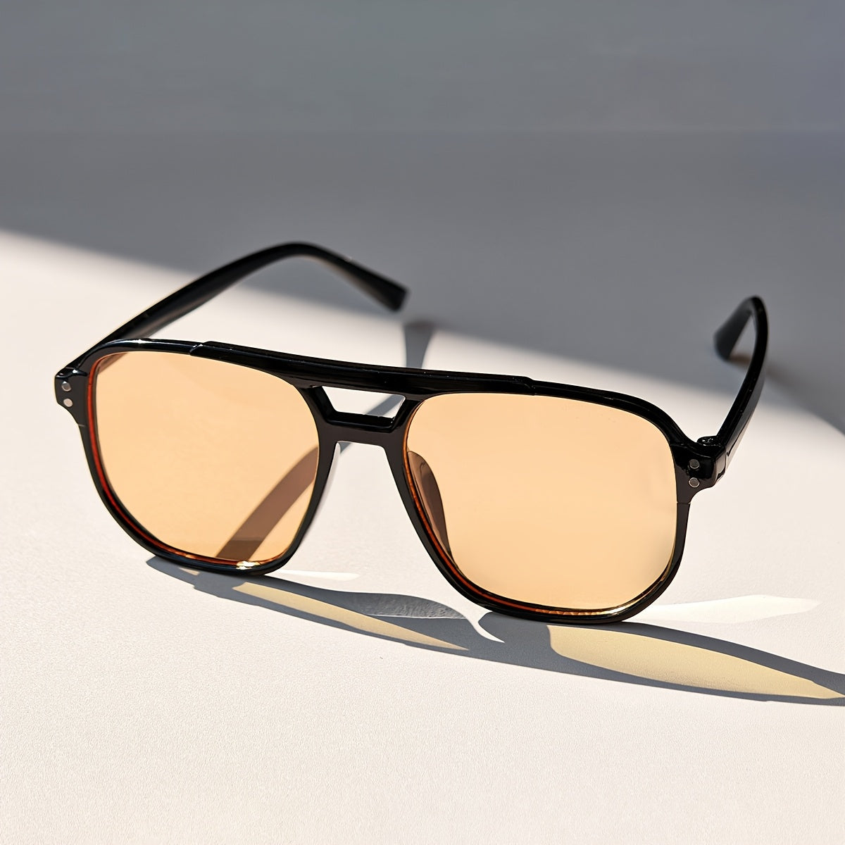 Oversized Aviator Sunglasses - Chic Black Frame with UV400 Orange Tinted Lenses 0