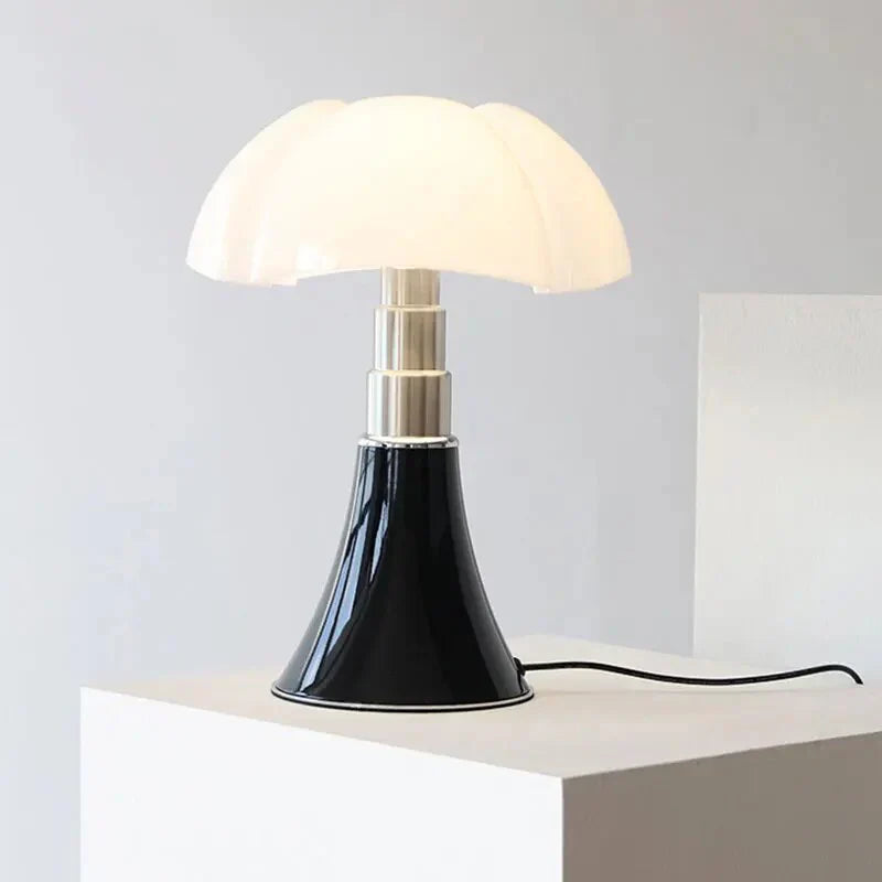 FloraLuxe - Elegant Flower Table Lamp