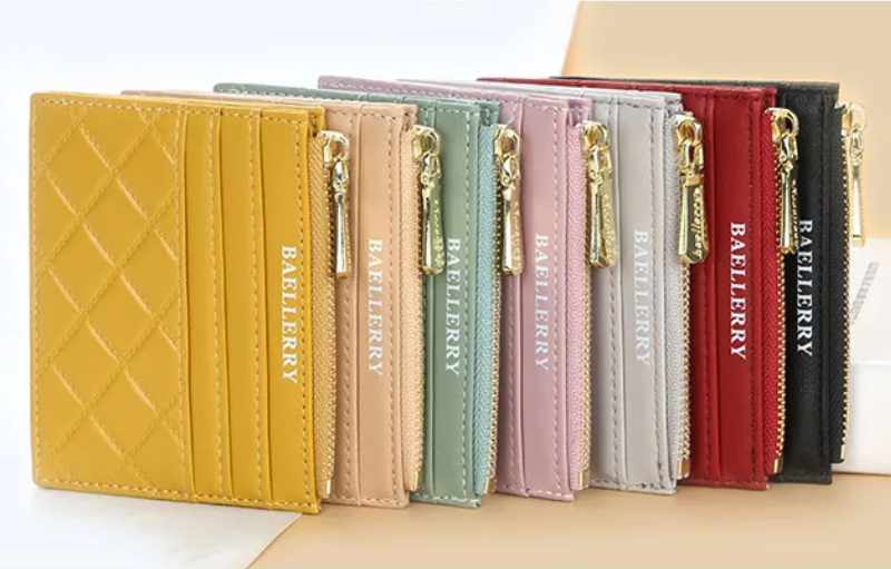 CardMate - Stylish Quilted Mini Card Holder