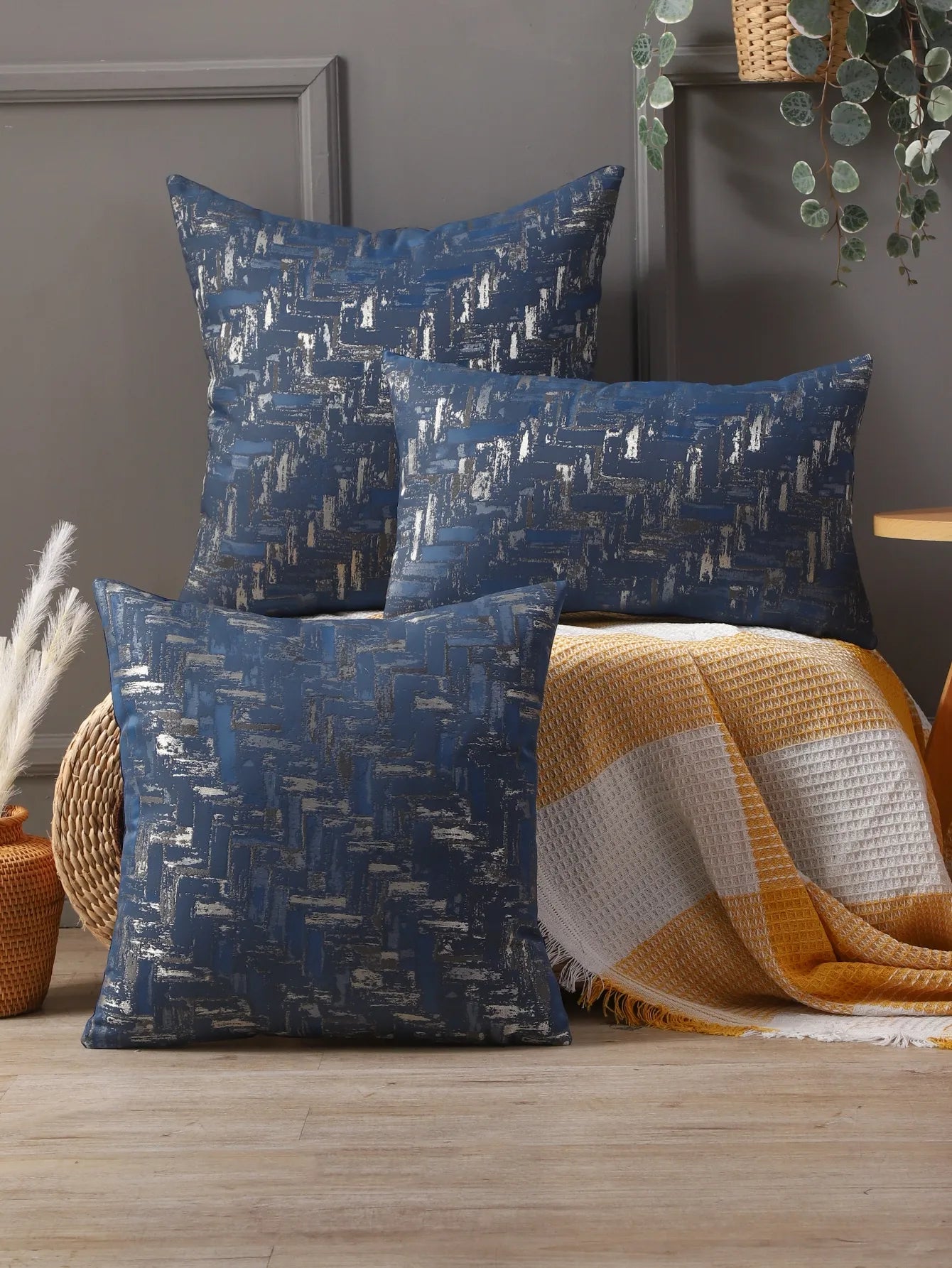 Nordic Minimal Cushion Cover - Scandinavian Minimalist